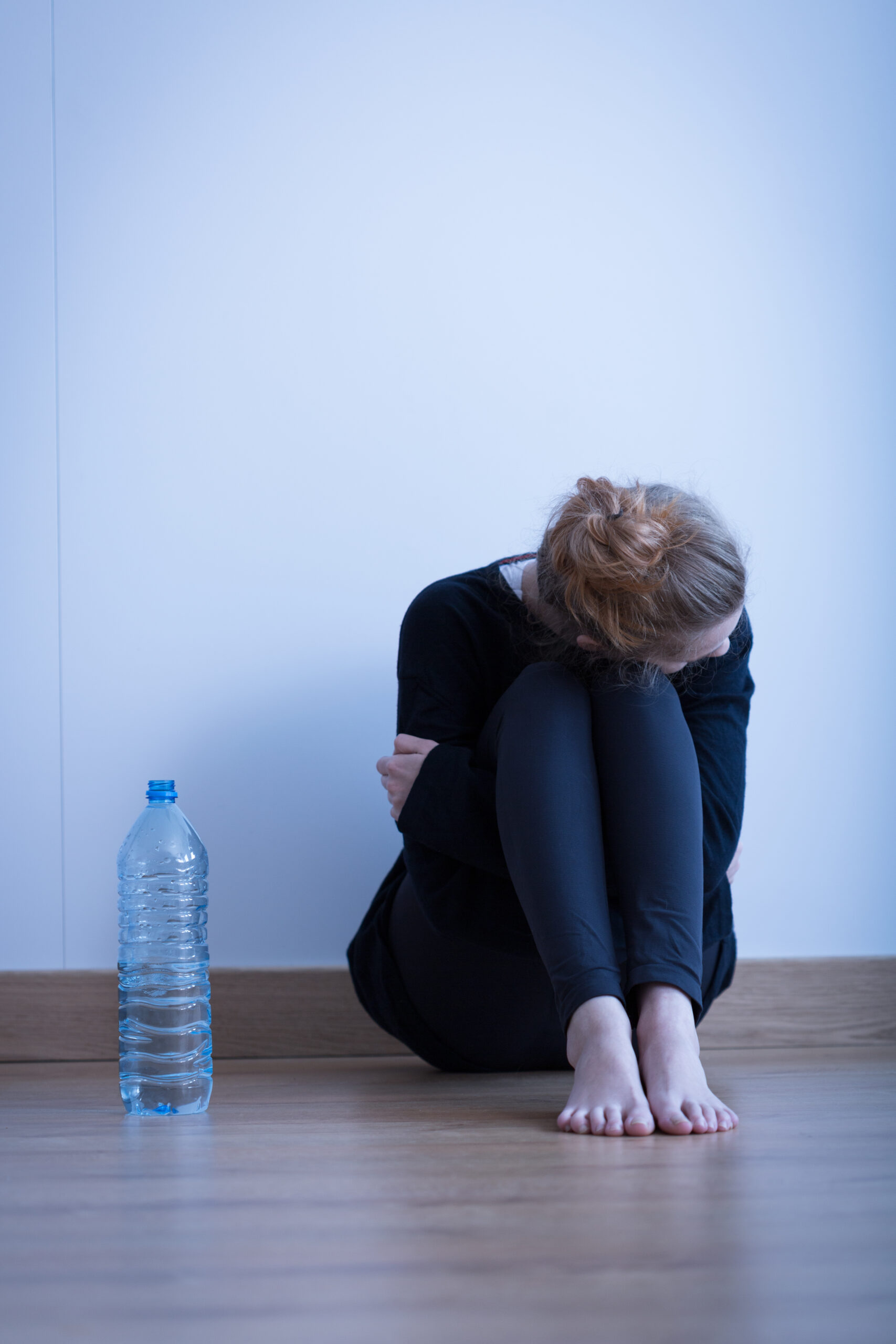 Image,Of,Despair,Anorexic,Girl,Drinking,Only,Water